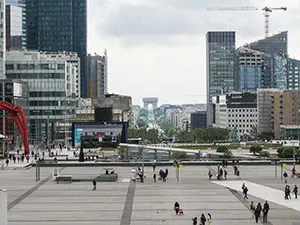 Pourquoi choisir un garde-meuble en Île-de-France ?